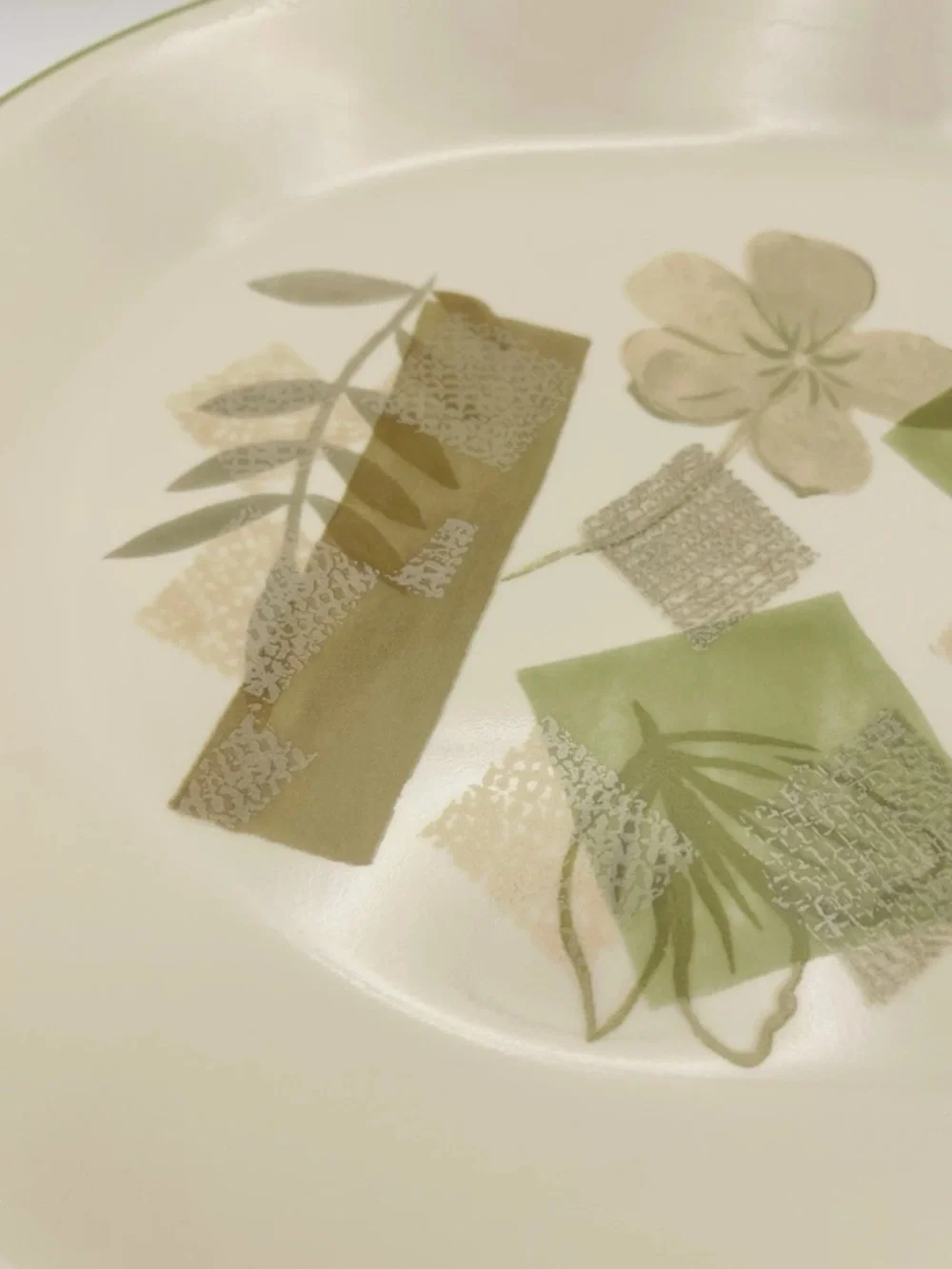 Corelle Textured Leaves Serving Platter 12 inch Oval Cream w/Green Floral Motif